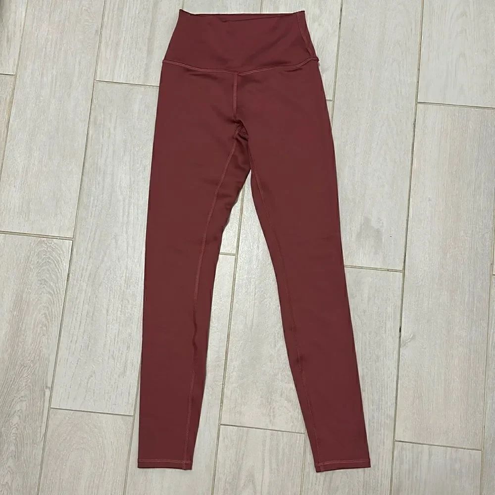 Alo yoga airlift new XS pink/red legging